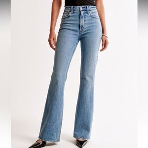 Abercrombie & Fitch The Vintage Flare High Rise Jeans